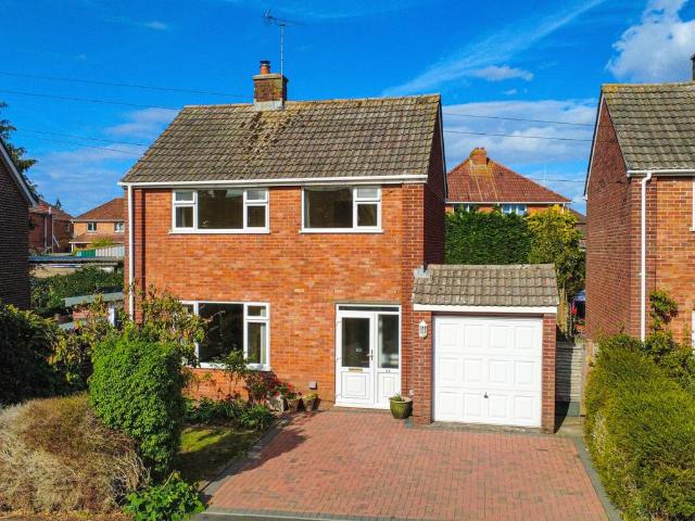 House for sale in Halcon, Taunton