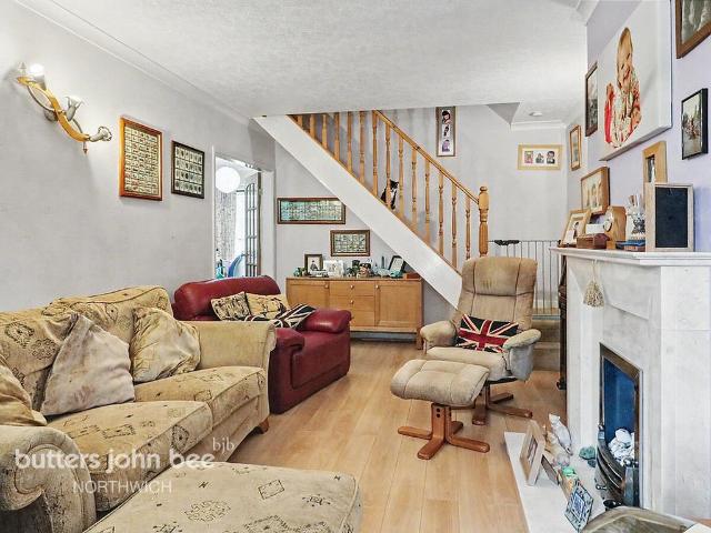 House for sale in Wincham, Cheshire