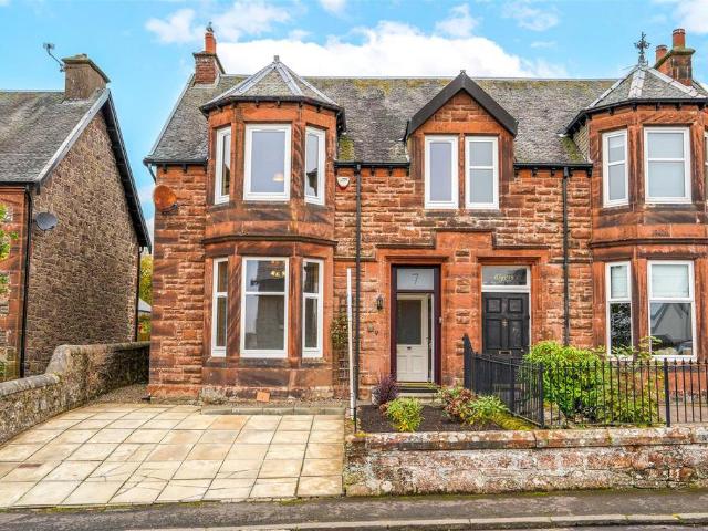 House for sale in Lanark, South Lanarkshire