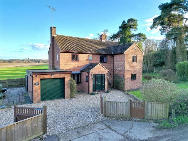 House for sale in Little Bealings, Eastbridge