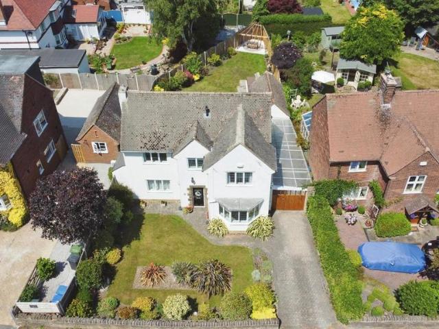 House for sale in Newbold, Loundsley Green