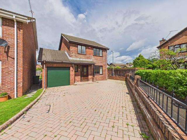 House for sale in Stoke Gifford, South Gloucestershire