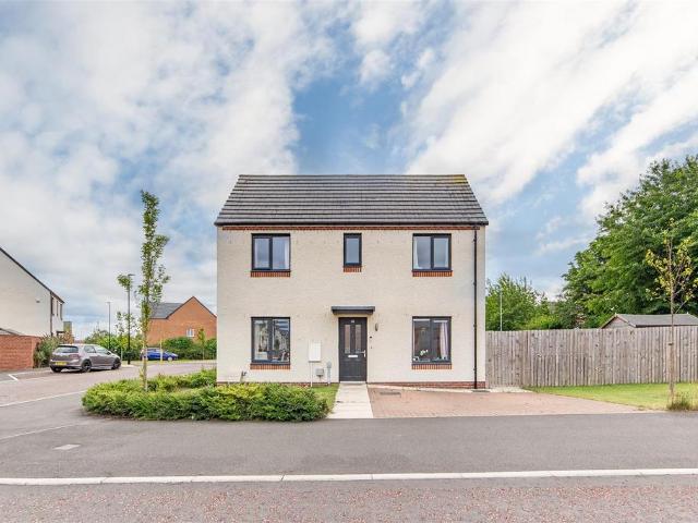 House for sale in Woolsington, Newcastle Upon Tyne