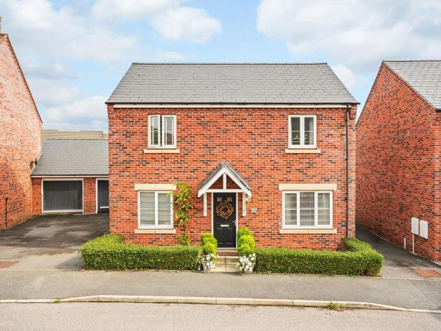 House for sale in Middlemore, Daventry