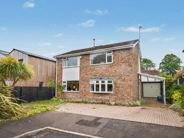 House for sale in Penarth, Wales