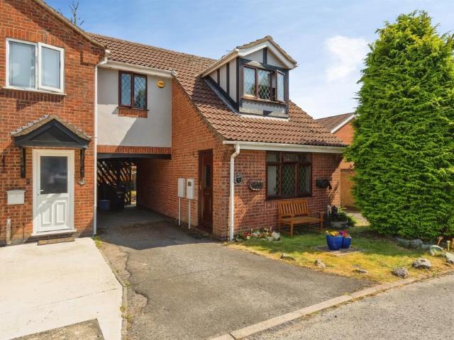 House for sale in Hamilton, Old Wharf