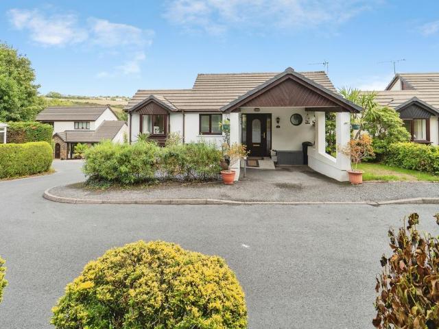 House for sale in Begelly, Wales