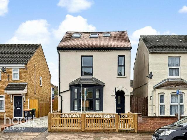 House for sale in Bedford