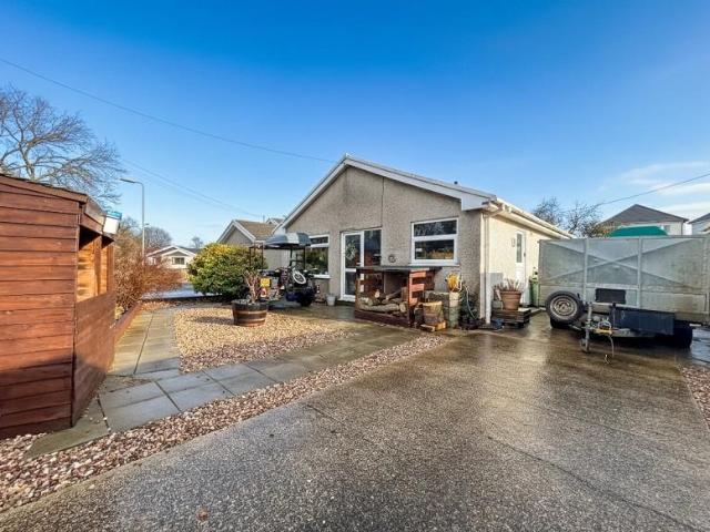 House for sale in Brynsadler, Wales