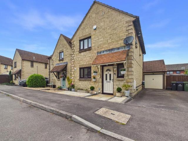 House for sale in Calne