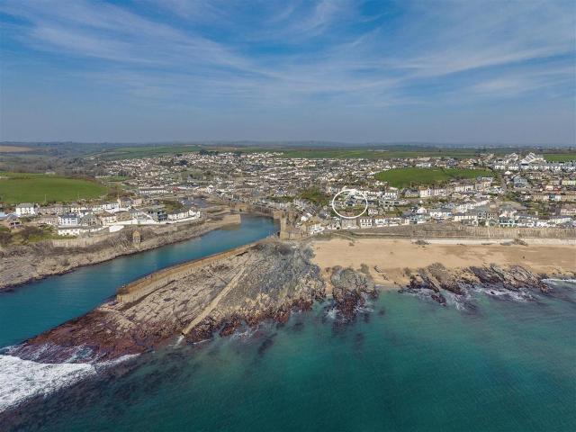 House for sale in Porthleven, Cornwall