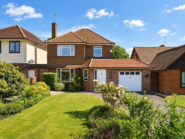 House for sale in Five Acres, Hertfordshire
