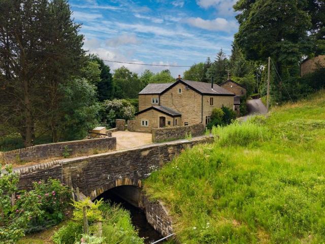 House for sale in Mill Brow, Greater Manchester