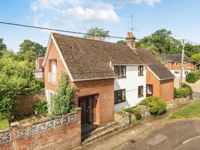 House for sale in Chiddingfold, Waverley