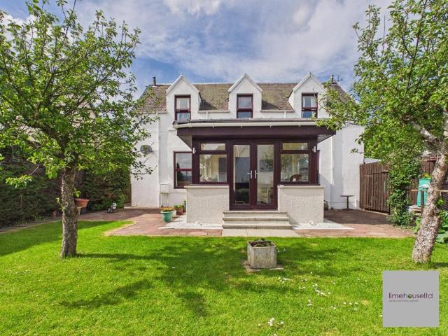 House for sale in Biggar, Scotland