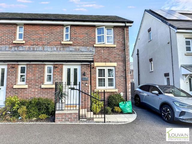 House for sale in Badminton, Vale