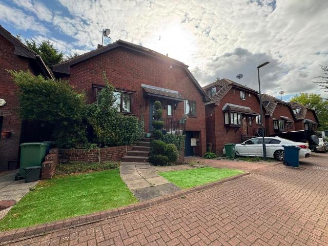 House for sale in London Borough of Harrow, Greater London