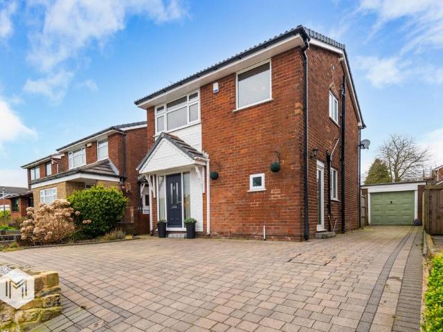 House for sale in Bradshaw, Lee Bank