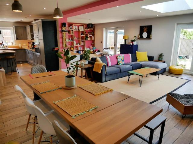 House for sale in Calne, Cherhill