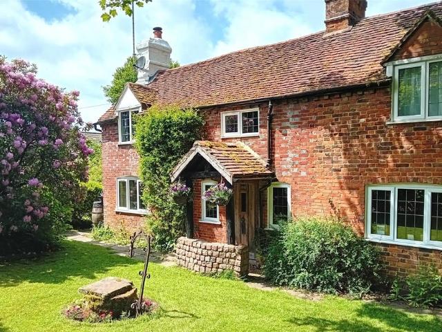 House for sale in Bolton Low Houses, Hampshire