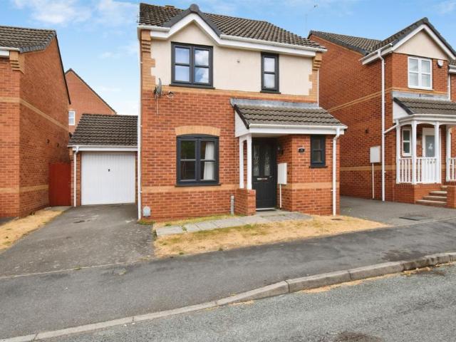 House for sale in Oadby, Leicestershire