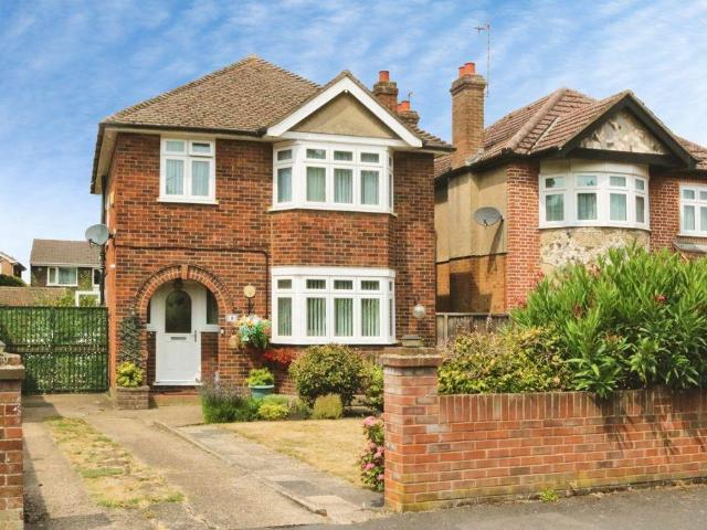 House for sale in Colnbrook with Poyle, Slough