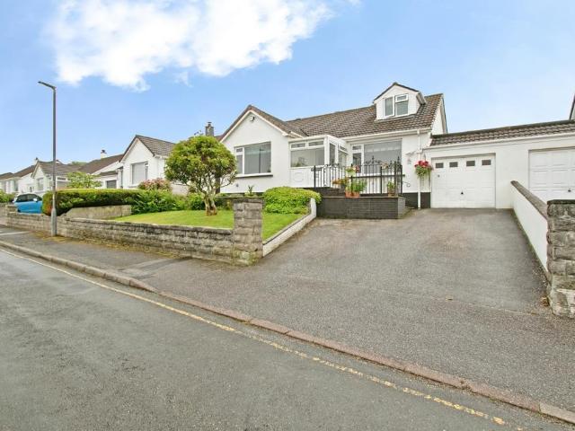 Bungalow for sale in Mount Ambrose, Cornwall