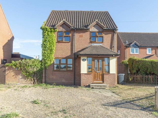 House for sale in Burgh St Peter, Norfolk