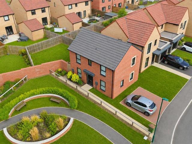 House for sale in Kirkleatham Green, Redcar