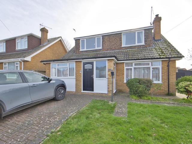 House for sale in Upper Walmer, Ash
