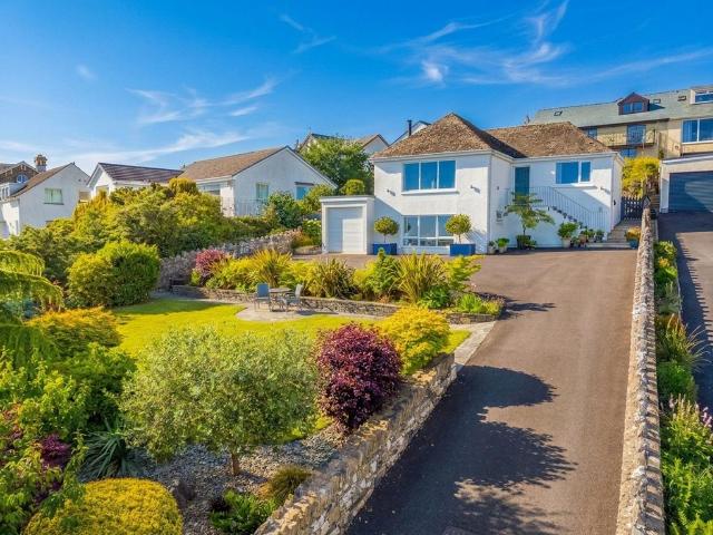 House for sale in Grange-over-sands