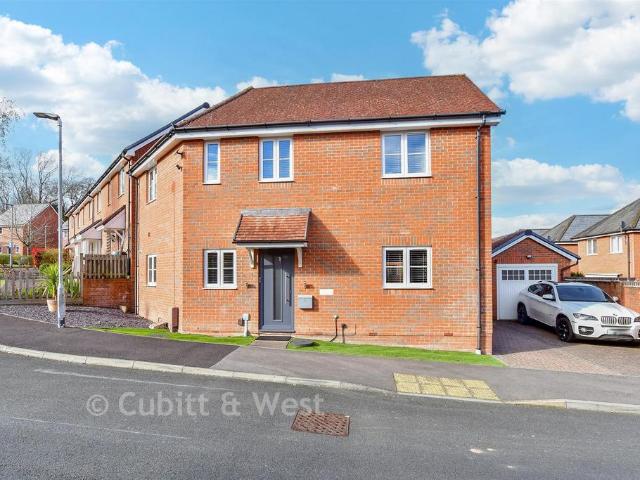 House for sale in Bolton Low Houses, Hampshire