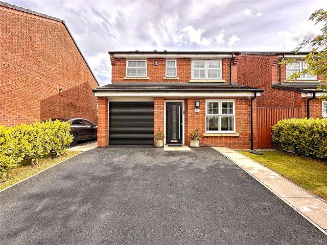 House for sale in Balderstone, Burnedge