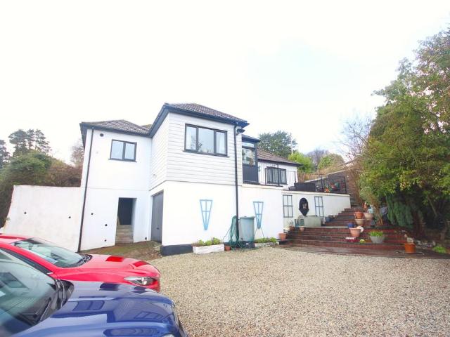 House for sale in St Stephen, Cornwall