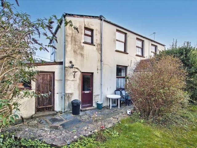 House for sale in Monkton, Pembroke