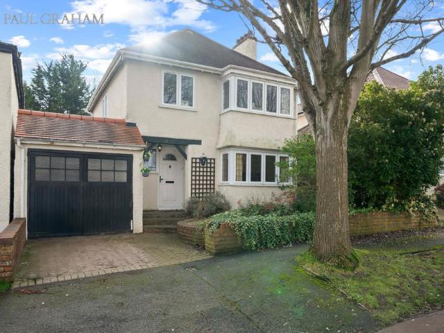 House for sale in South Beddington, Greater London