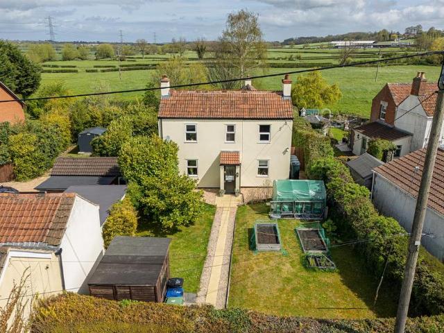 House for sale in Yarnbrook, Wiltshire