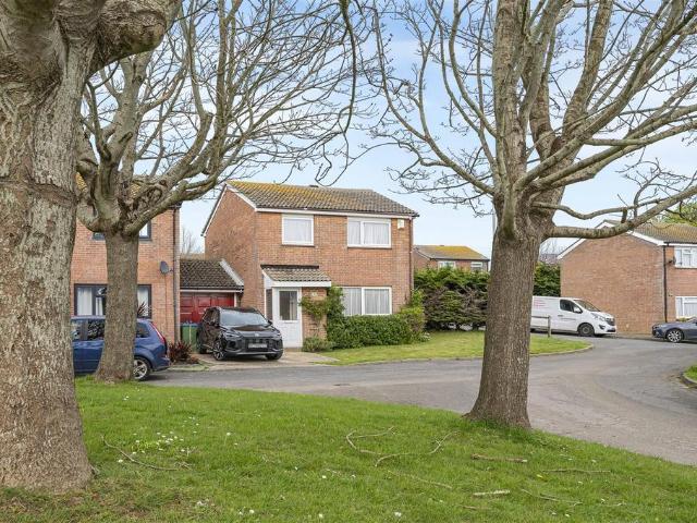 House for sale in Peacehaven, Iford