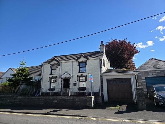 House for sale in Loughor, Wales