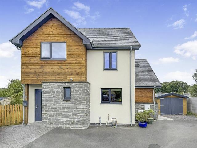 House for sale in Wales