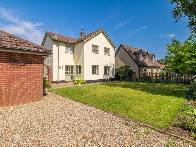 House for sale in Bedingfield, Suffolk
