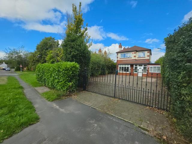 House for sale in Church Lawton