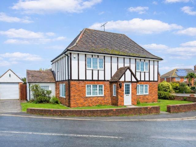 House for sale in Herne and Broomfield, The Bridge