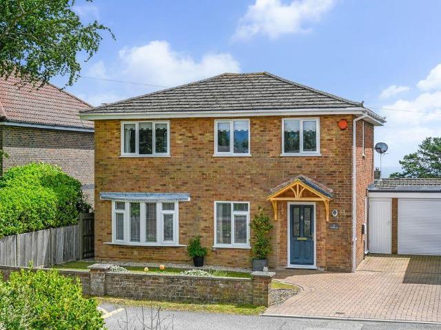House for sale in Ash, Kent