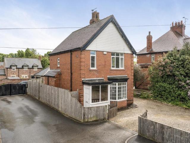House for sale in Pontefract, West Yorkshire