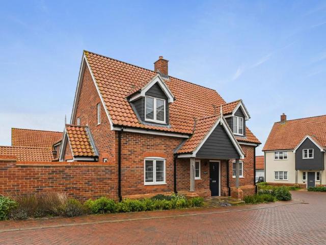 House for sale in Eastbridge, Suffolk