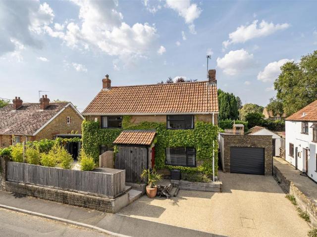 House for sale in Merriott, Somerset