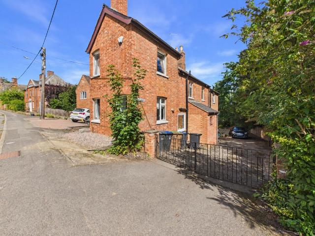 House for sale in Guilsborough