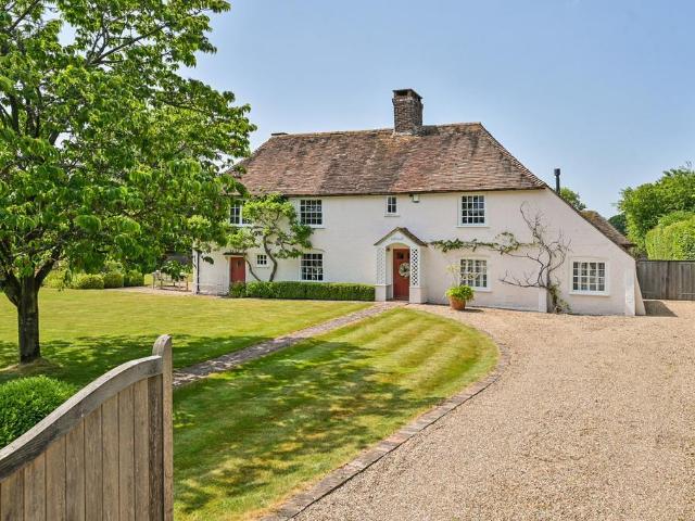 House for sale in Brabourne, Bridgefield