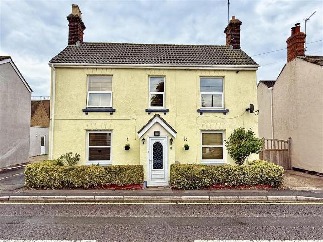 House for sale in Lower Stratton, Stratton St. Margaret